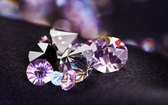Bijoux en pierre précieuse et en diamant